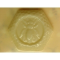 Queen Bee 2oz Mold